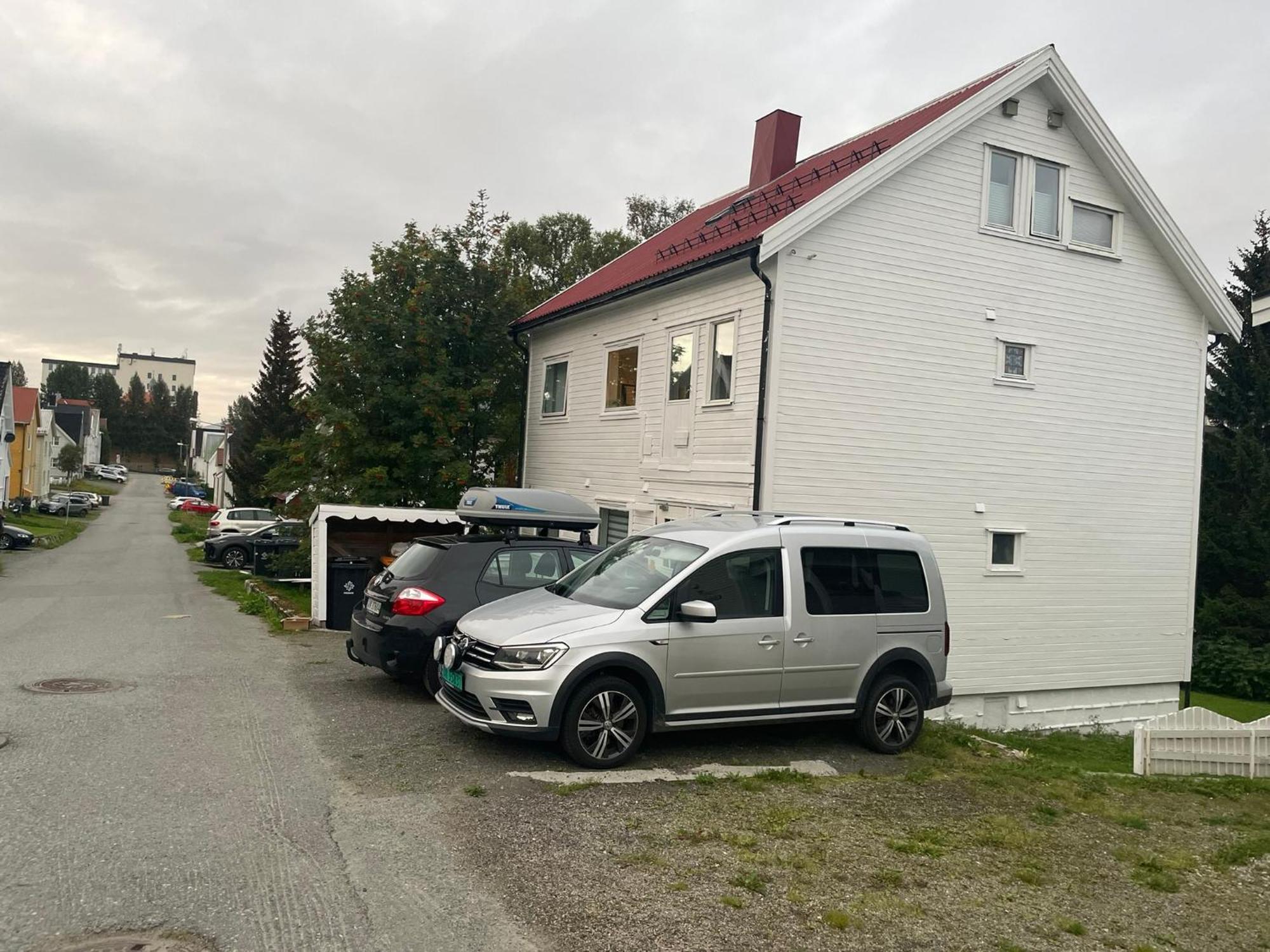 Centrally Located Apartment With 2 Bedrooms And Free Parking Tromso Exterior photo