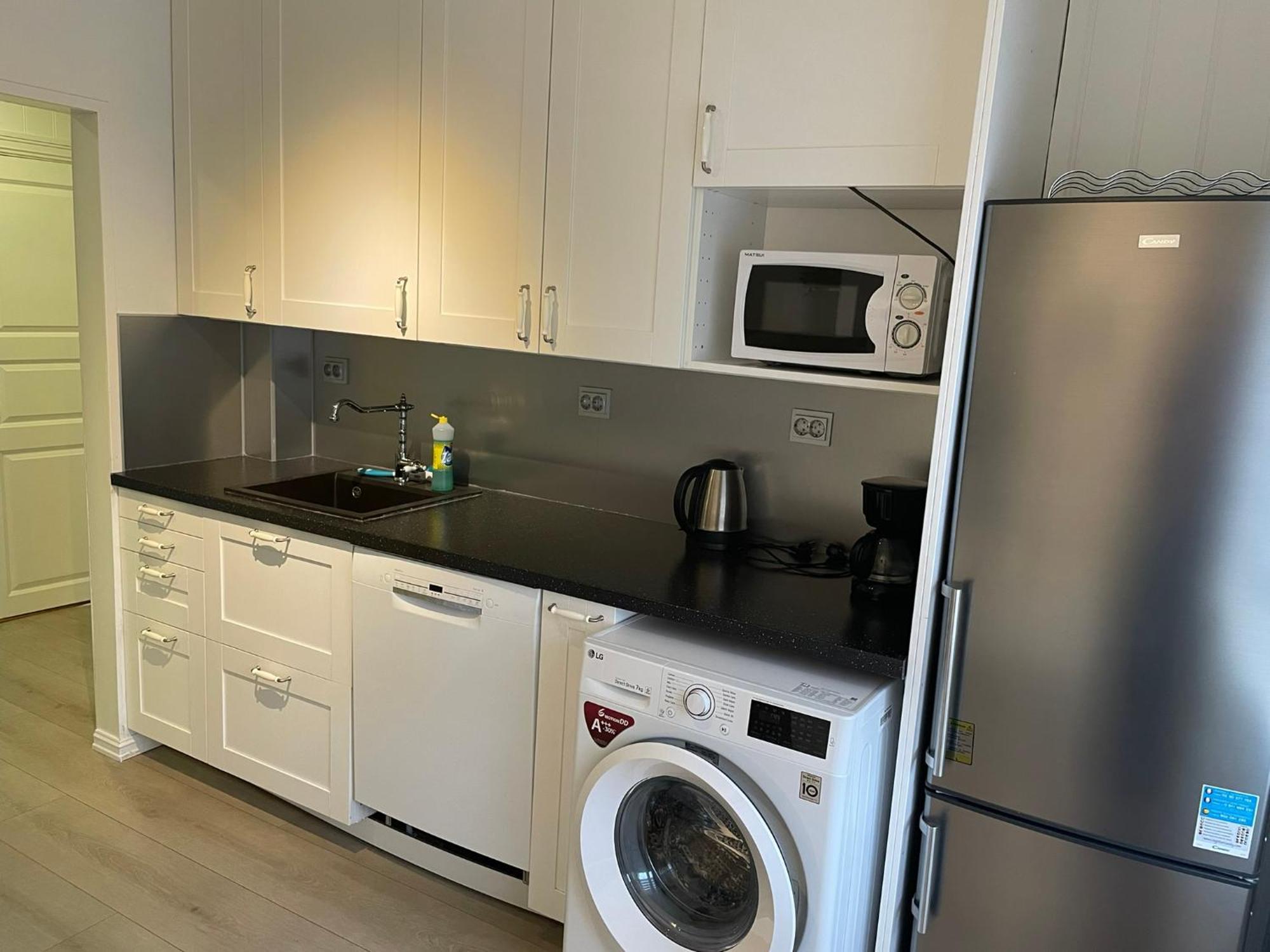 Centrally Located Apartment With 2 Bedrooms And Free Parking Tromso Exterior photo